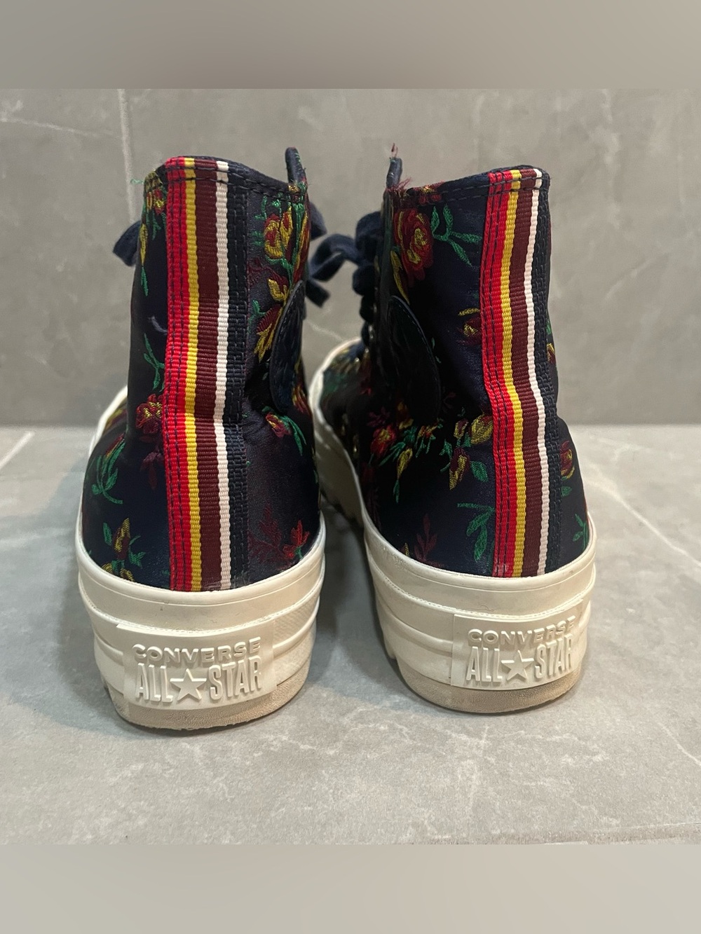 Converse Chuck Taylor All Star Obsidian Floral High-Top Platform Sneakers Size 6 - Picture 5 of 9